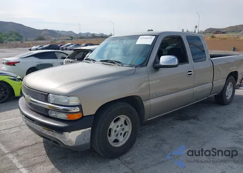 2002 Chevrolet Silverado 1500 Ls из США, поврежденный, VIN 2GCEC19V221393654